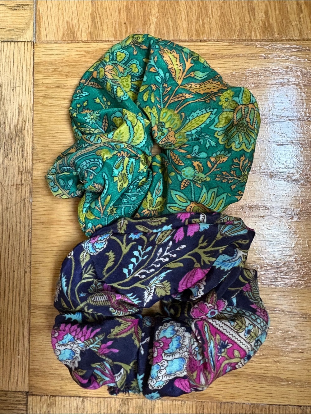 Gardenbelle scrunchies